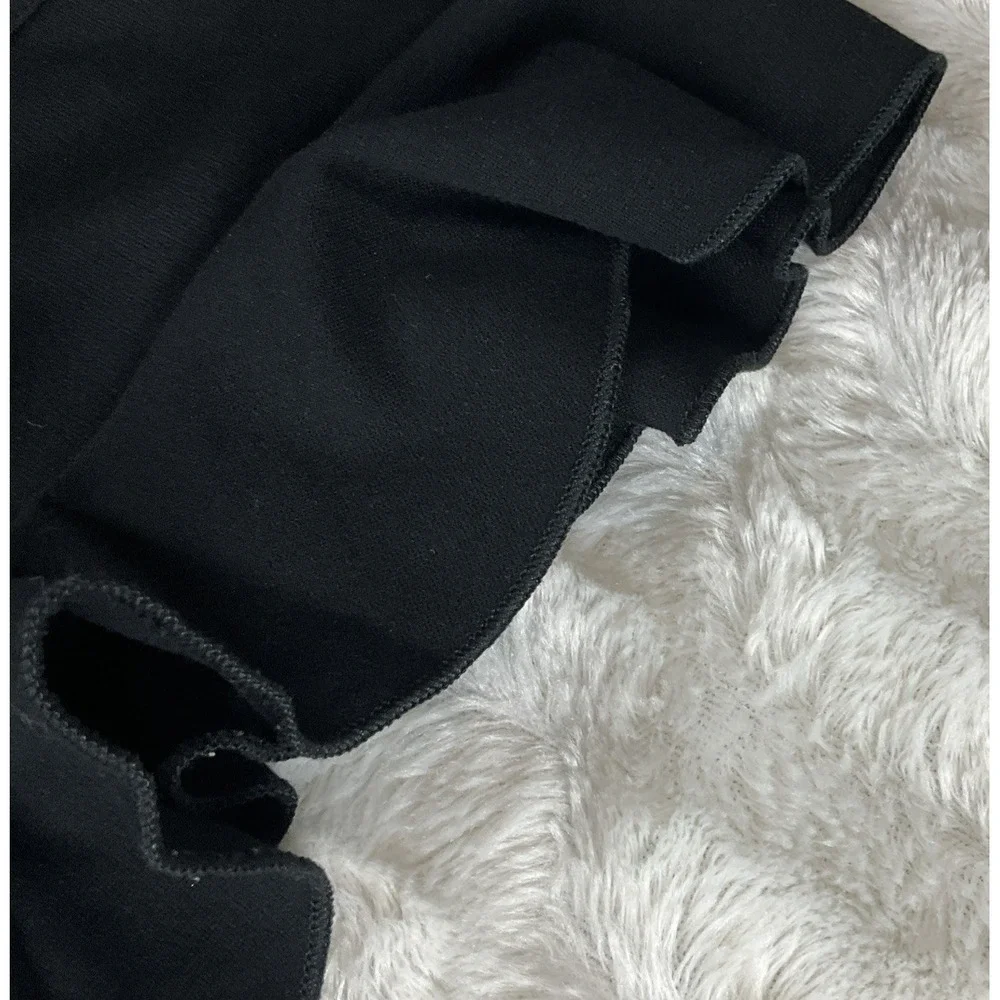 Free People Intimately Free Size L Black Ruffle V Neck Crop Top